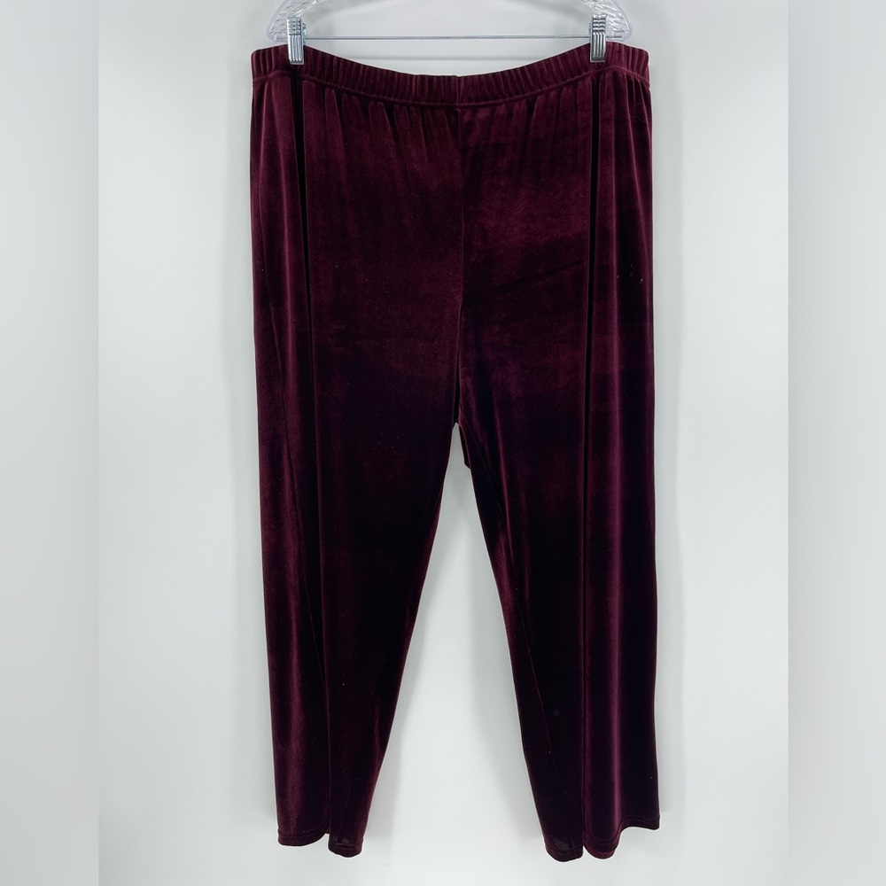 Cacique Velour Straight Leg Pull-On Pants in Wine, Elastic Waist, Women’s 18/20 - Picture 2 of 7